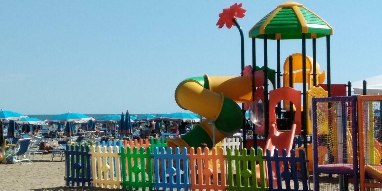 Villa Romana Lignano Sabbiadoro Eksteriør billede